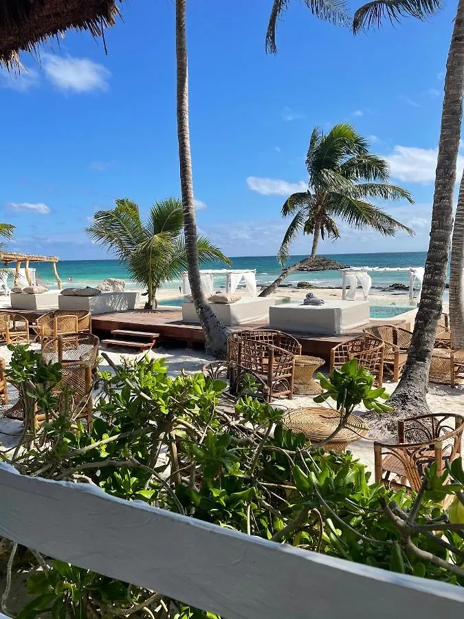 Hotel Roc Luxe Tulum